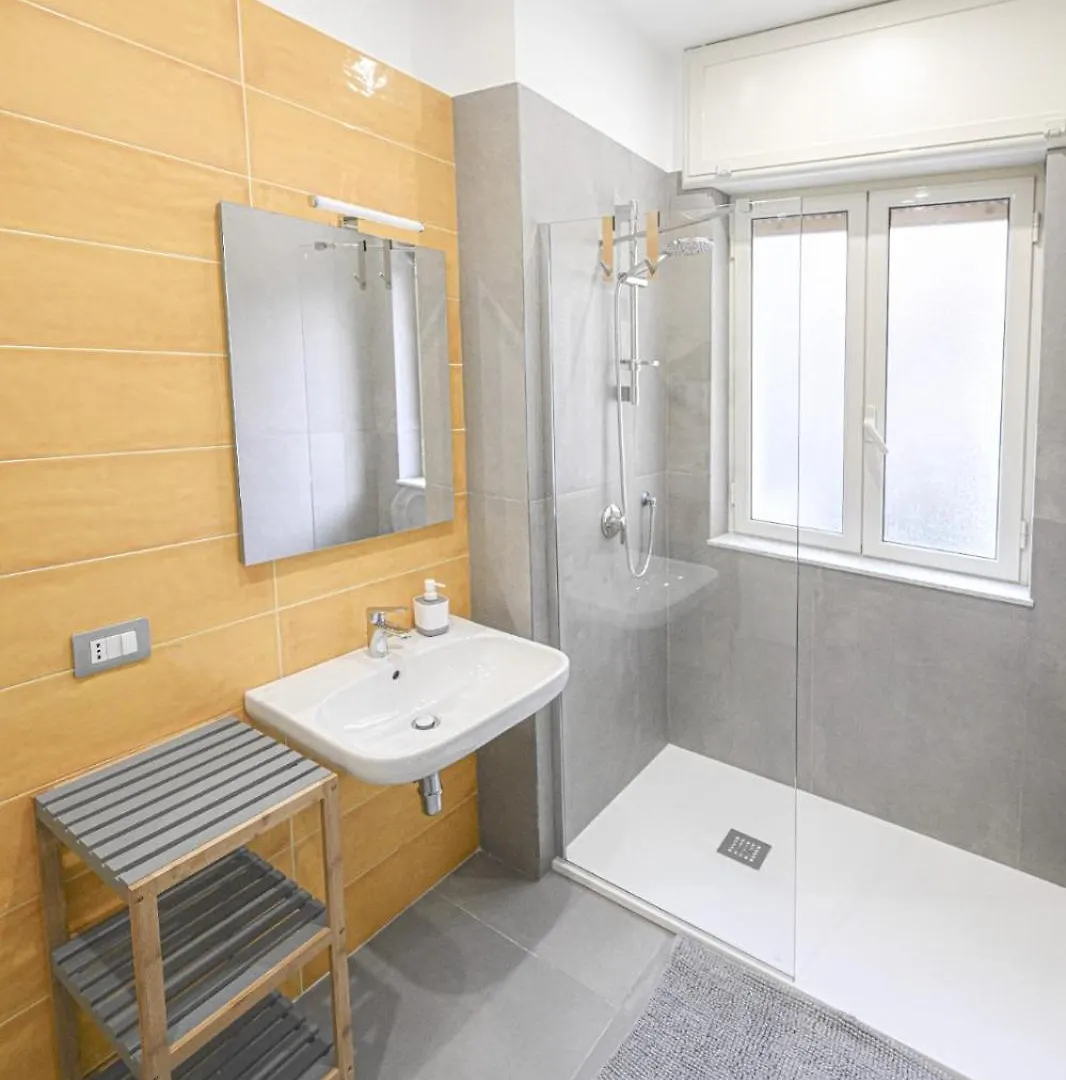 Daire Signora Titina Rooms Napoli
